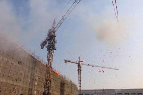 恒輝巽昌投資控股的建材廠3號樓金日封頂